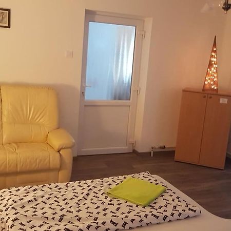 Kovacs Vendeghaz Apartment Matraderecske ภายนอก รูปภาพ