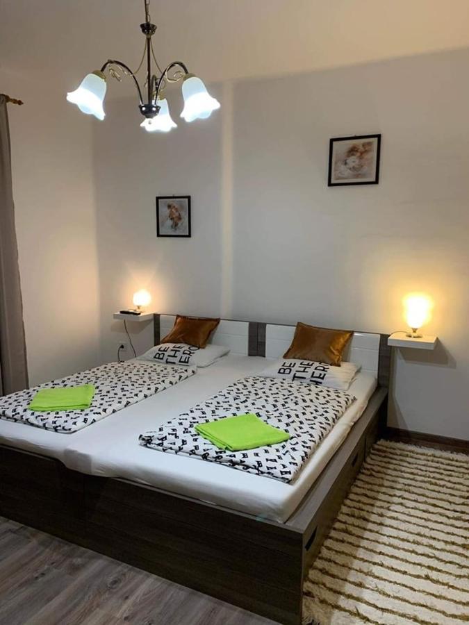 Kovacs Vendeghaz Apartment Matraderecske ภายนอก รูปภาพ